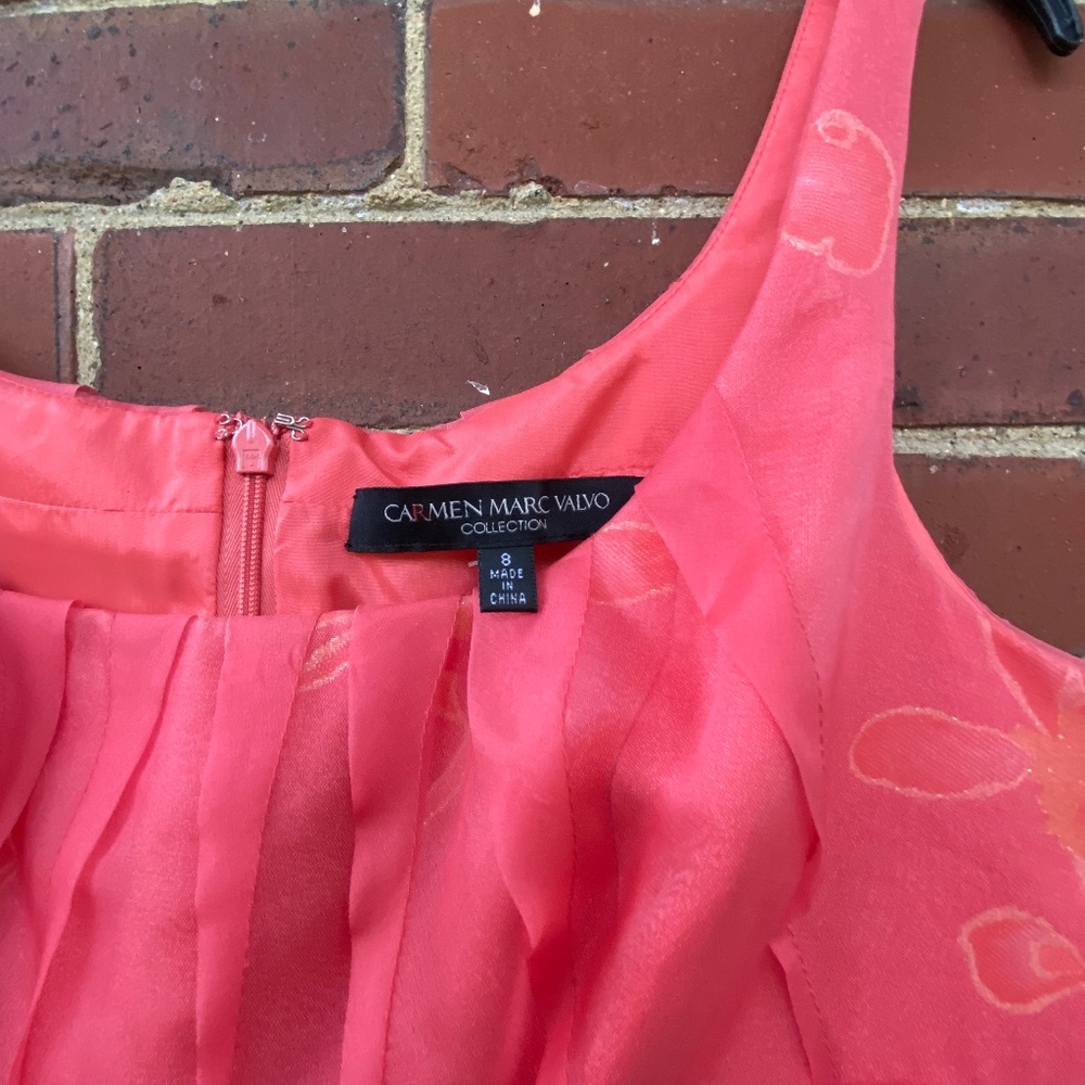 Fabulous coral beaded Carmen Marc Valvo party dress size 8
